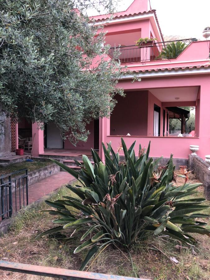 Villa Le Petit Paradis Таормина Екстериор снимка