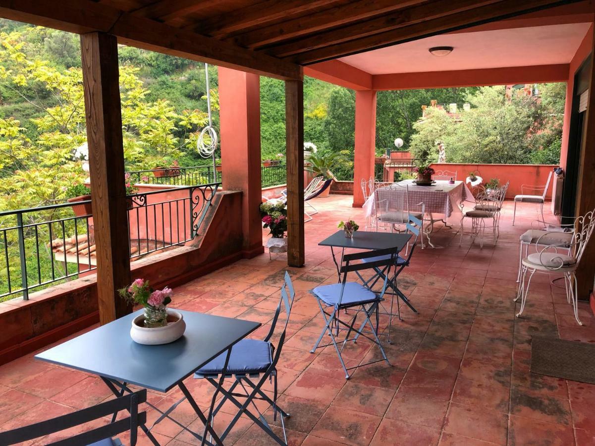 Villa Le Petit Paradis Таормина Екстериор снимка